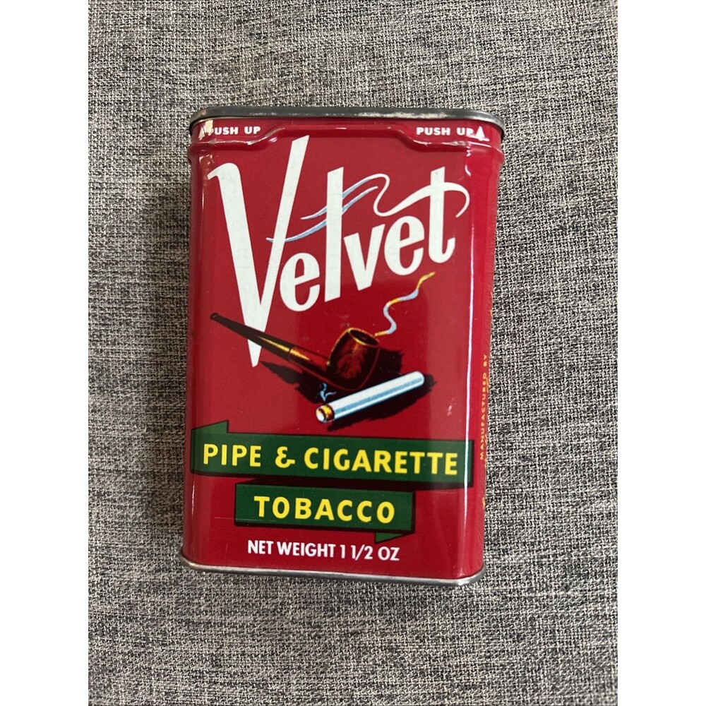 Velvet Pipe & Cigarette Tobacco Pocket Tin- Very Good Condition